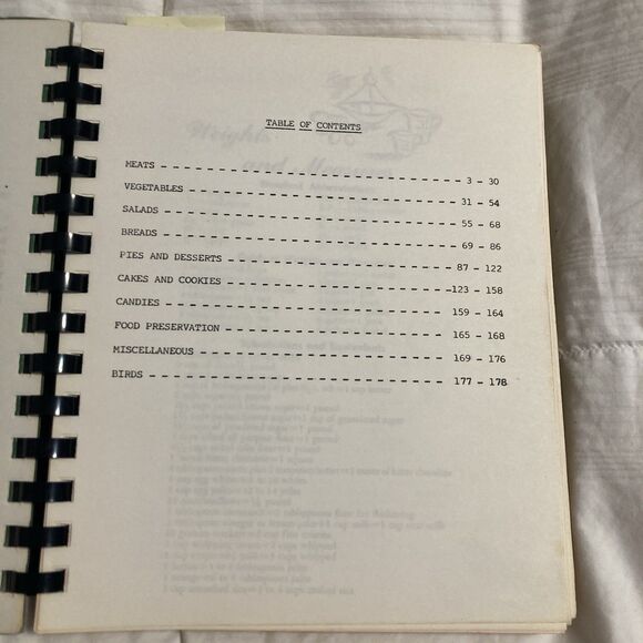 Favorite Recipes 1978 Cookbook Hendricks County Garden Club Indiana - Picture 3 of 12